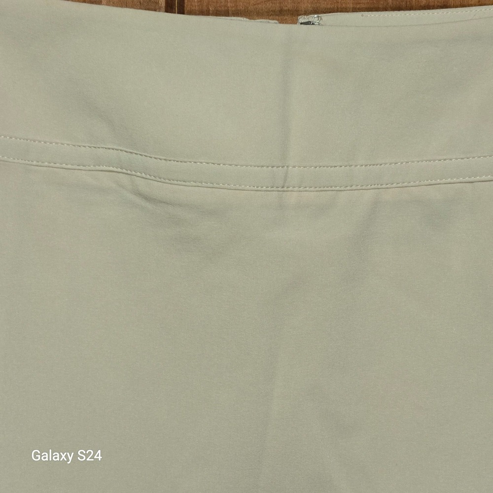 Tail Tech Womens Beige Pleated Golf Skirt Size 16 Performance Stretch Activewear